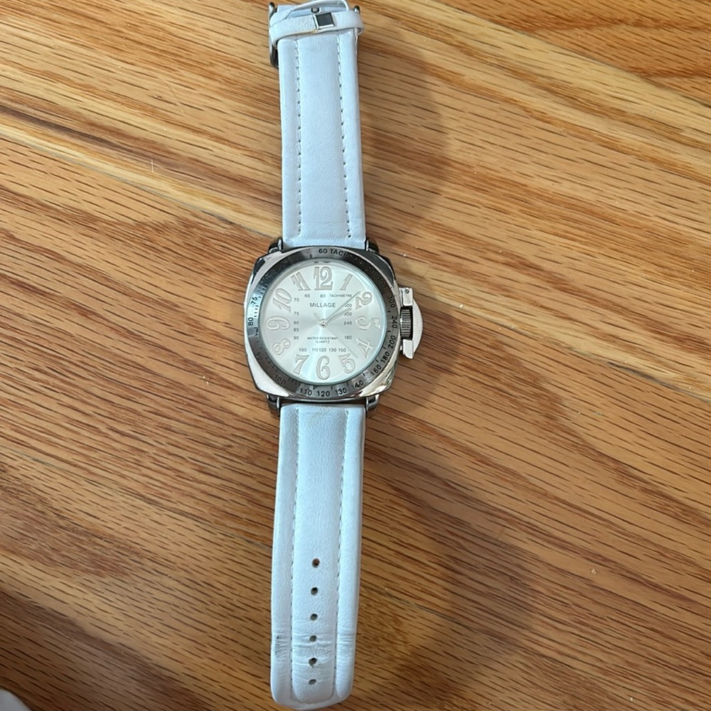 MILLAGE watch